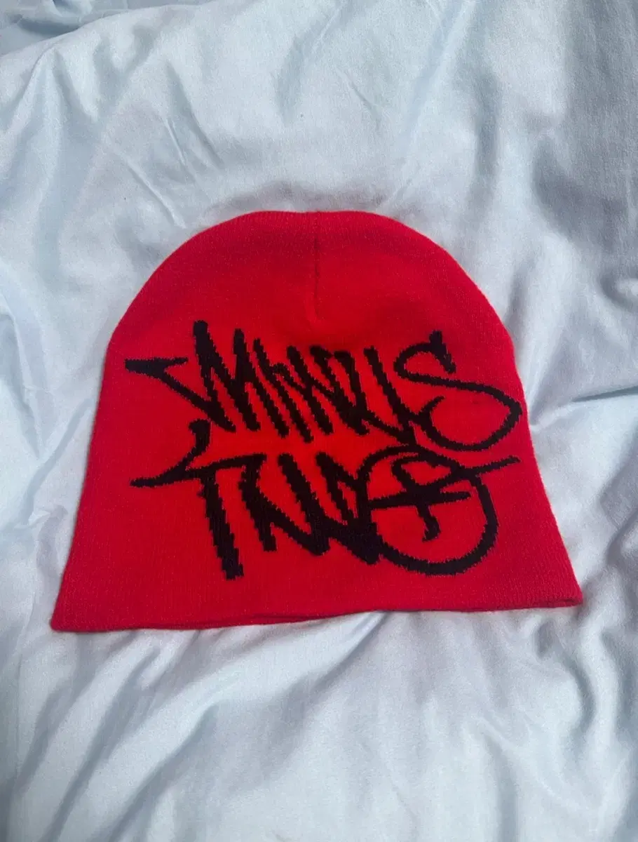 Minus Two Beanie Red